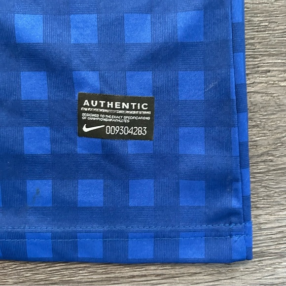 Nike Manchester United Jersey - Picture 5 of 9